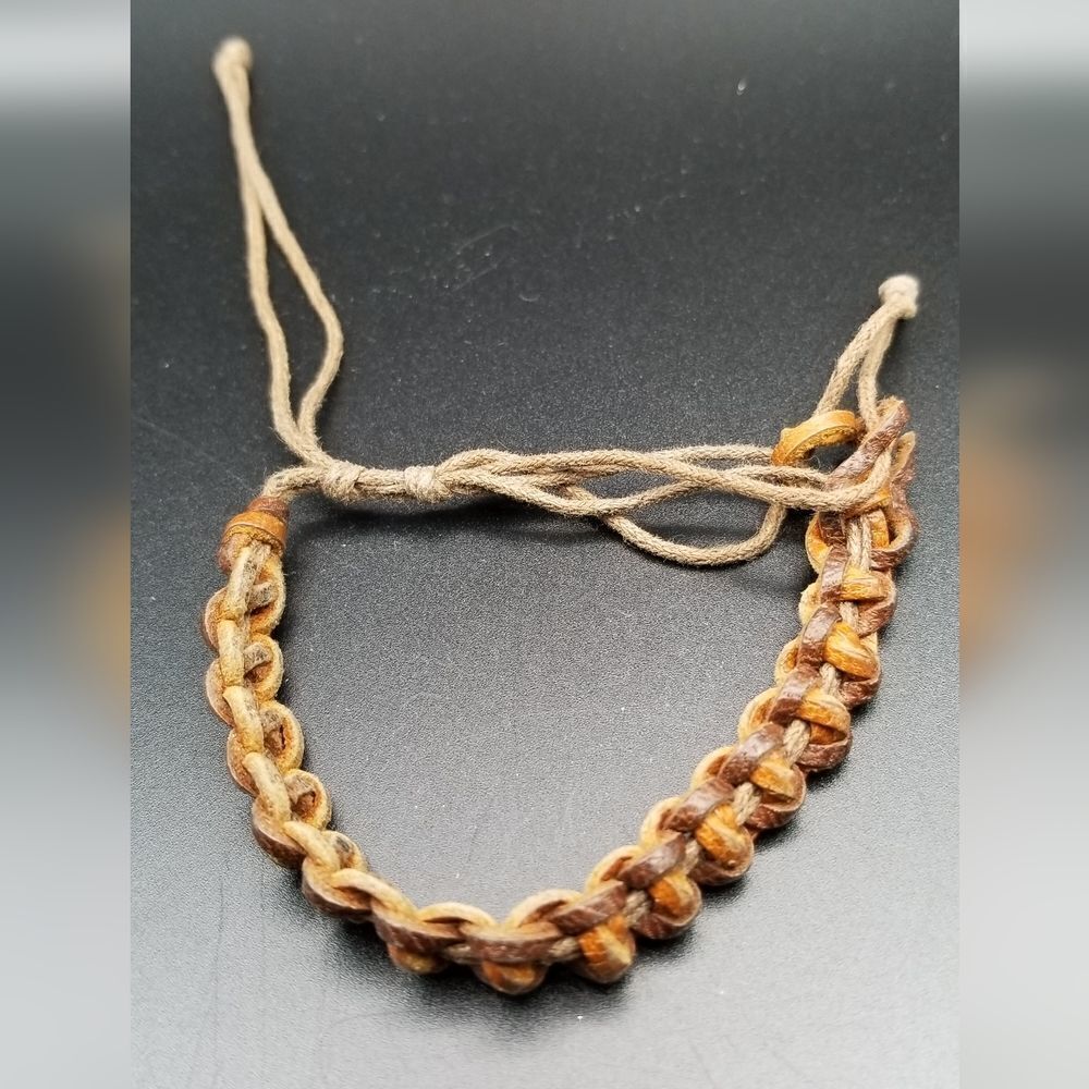 Native American Braided Simplistic Bracelet. B406 - image 1